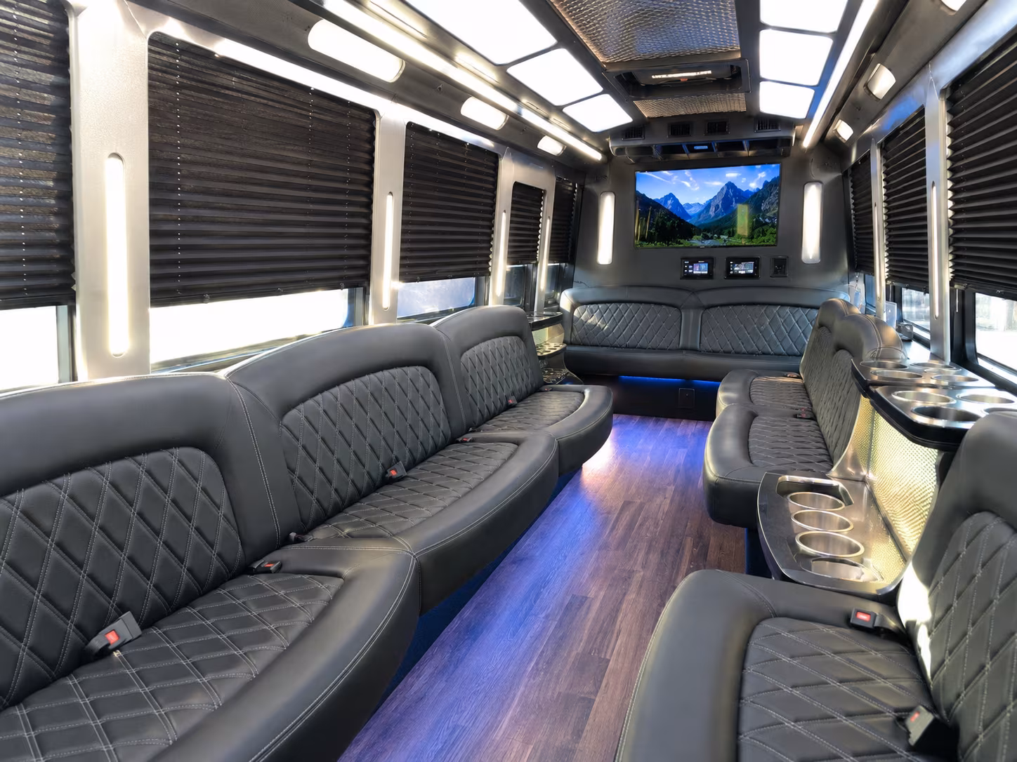 party buses and minibuses for cox capitol theatre and downtown macon shows