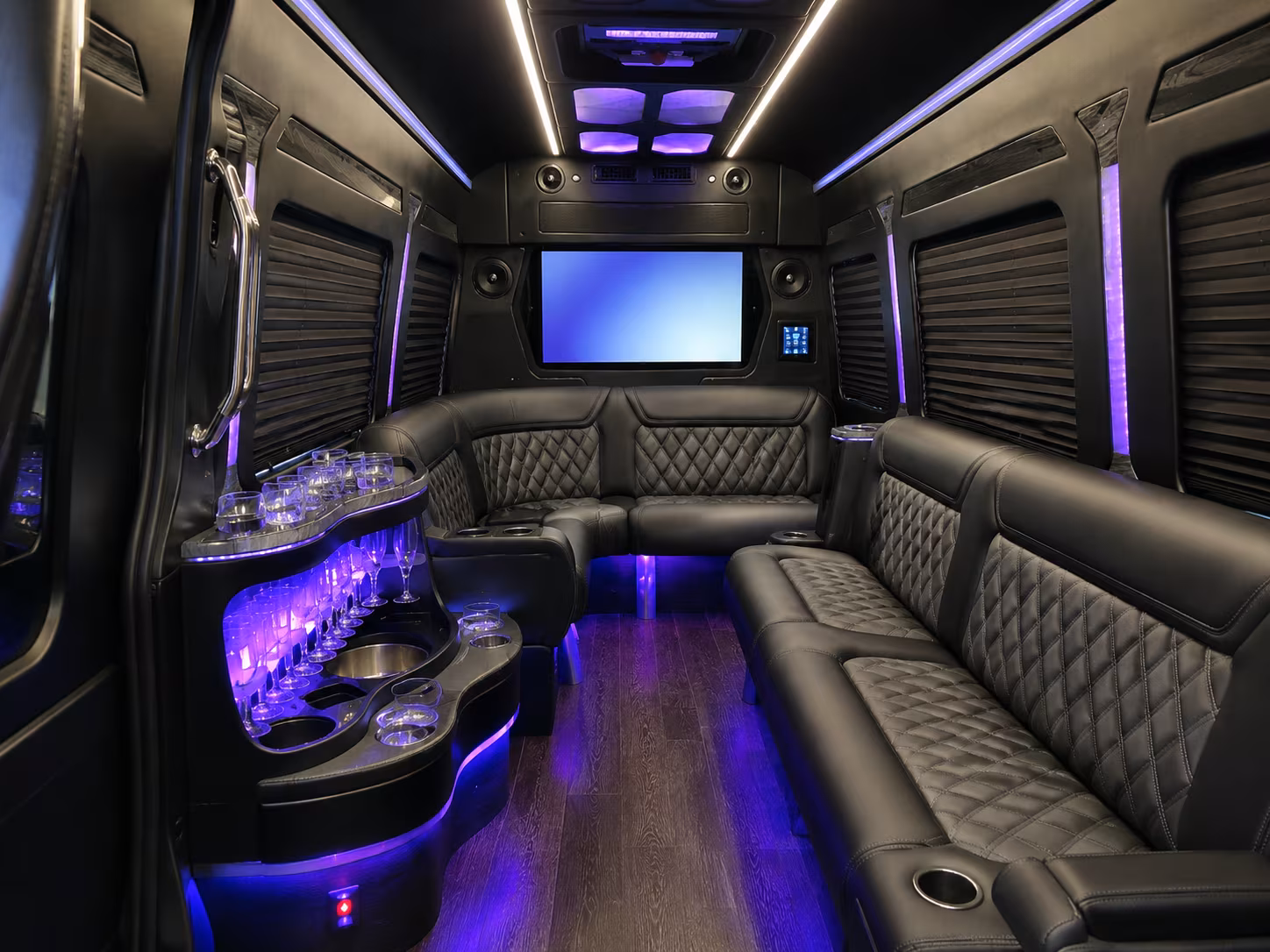 wedding private event shuttle buses at macon s historic venues